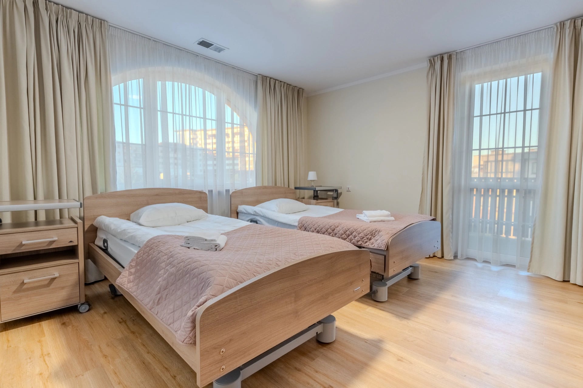 Pokój dwuosobowy z wyjściem na balkon